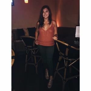 Meet your Posher, Lauren